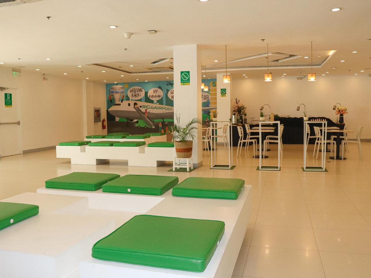 Go Hotels Manila Airport Road Paranaque City Buitenkant foto