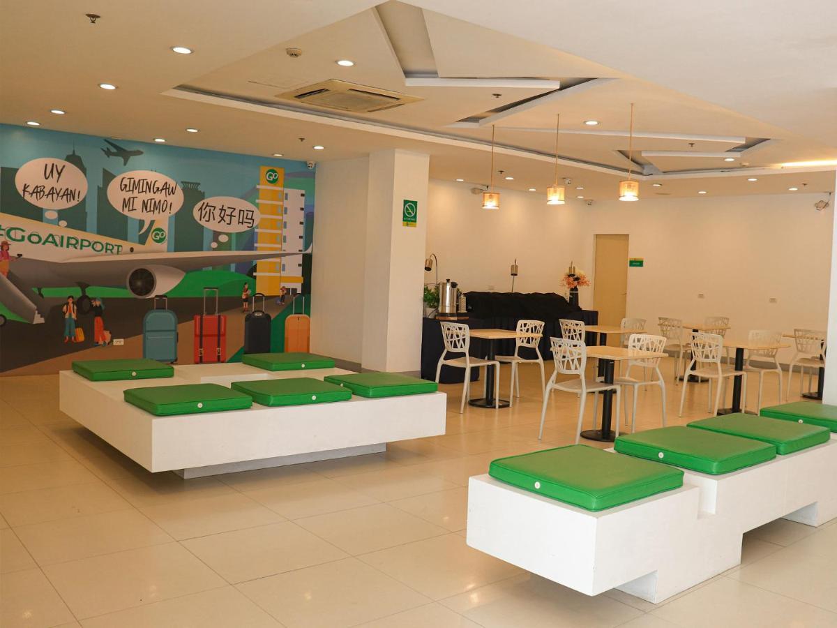 Go Hotels Manila Airport Road Paranaque City Buitenkant foto