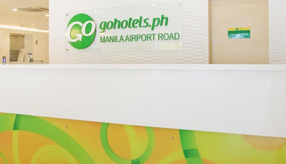 Go Hotels Manila Airport Road Paranaque City Buitenkant foto