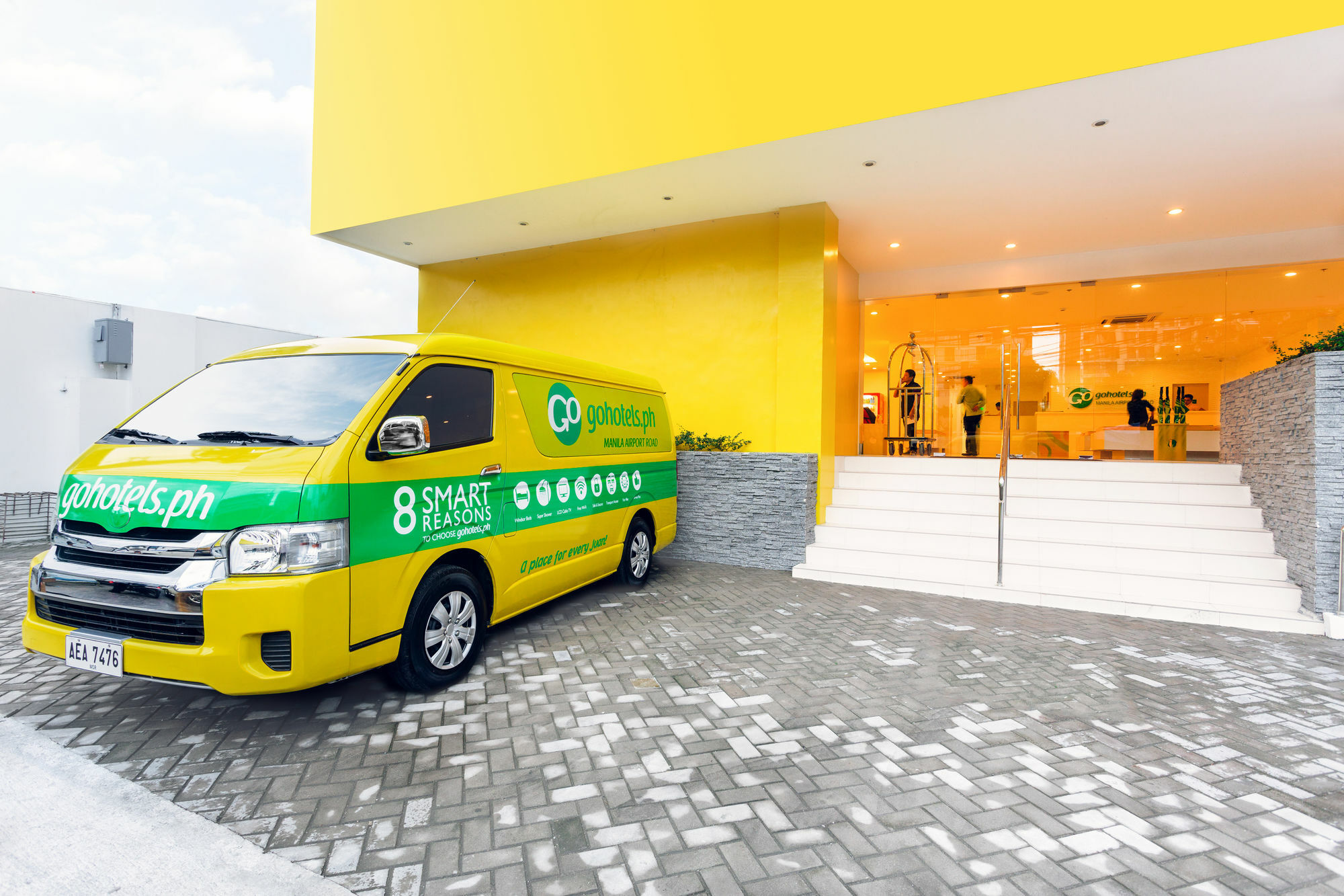 Go Hotels Manila Airport Road Paranaque City Buitenkant foto